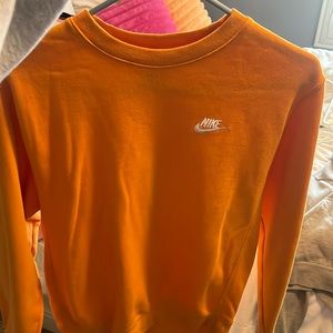 orange nike sweatshirt